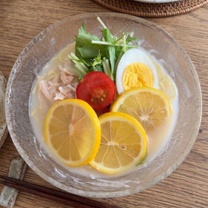 夏にぴったり！冷やしレモン鶏白湯ラーメン