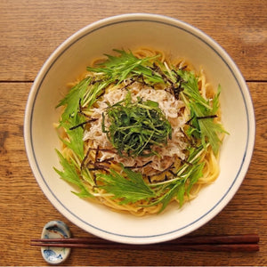 ザク飯ガーリックで作るしらすと水菜の和風パスタ