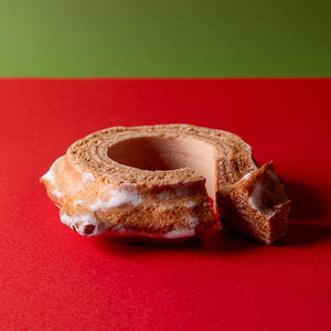 夏苺のバームクーヘン（ホール）