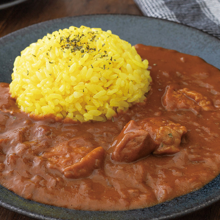 比内地鶏とトマトのカレー 辛口 180g｜秋田産完熟トマト使用 | UMAMY